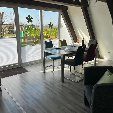 Holiday home Nurdachhaus Mit Blick Ins Gruene- Ruhige Lage Nahe Yachthafen