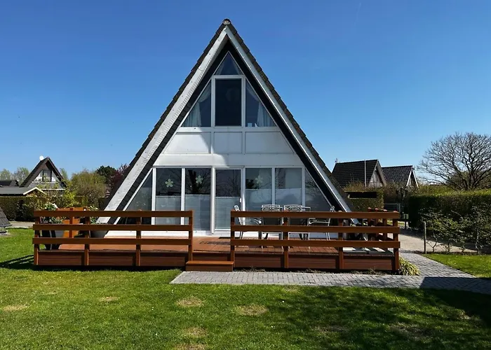 度假居 Nurdachhaus Mit Blick Ins Gruene- Ruhige Lage Nahe Yachthafen