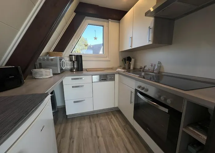 Nurdachhaus Mit Blick Ins Gruene- Ruhige Lage Nahe Yachthafen *